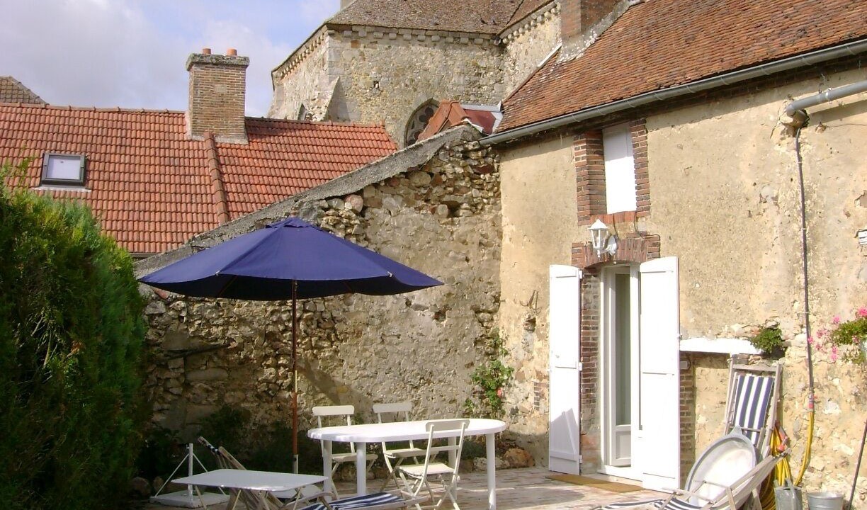 Photo of Outdoor in Broyes