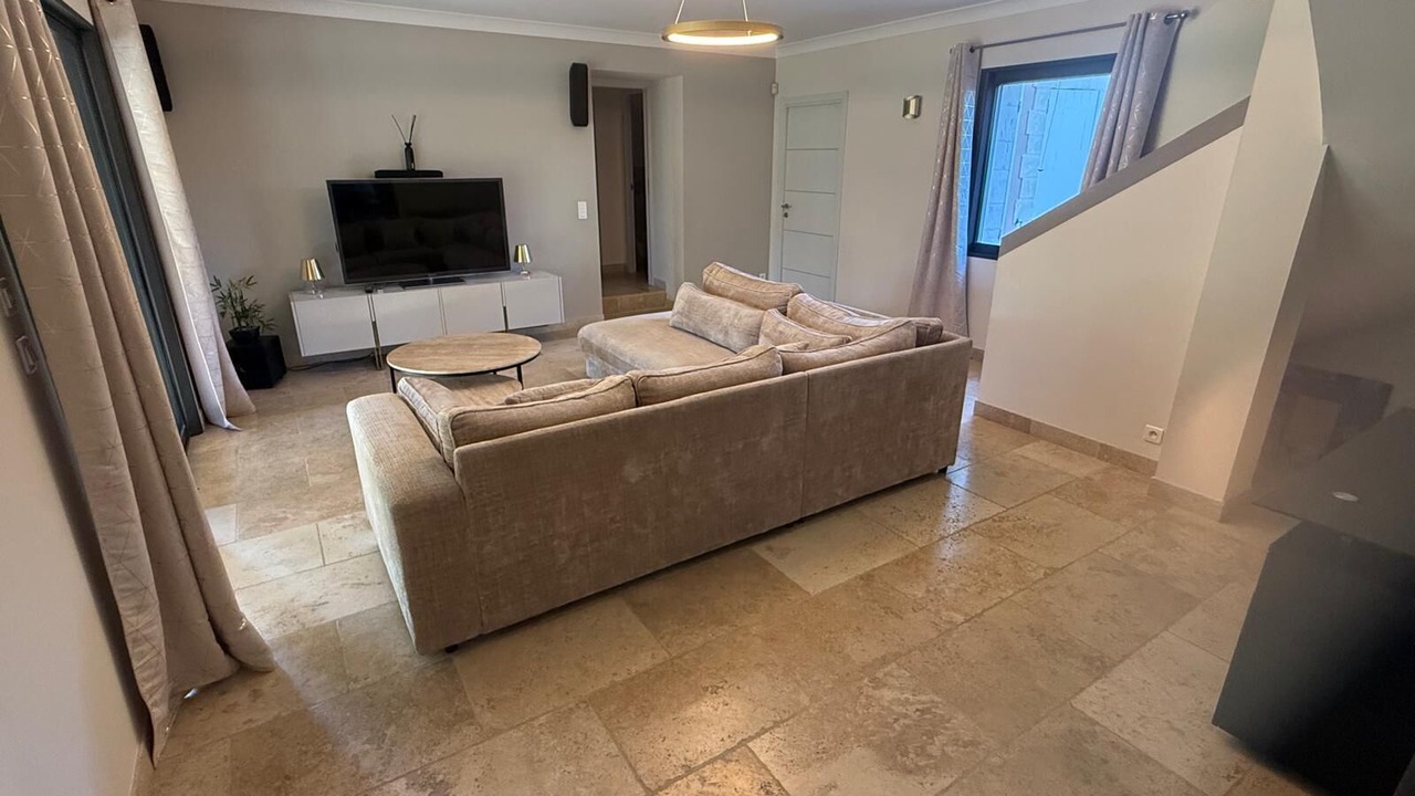 Photo of Livingroom in St.-Remy-de-Provence