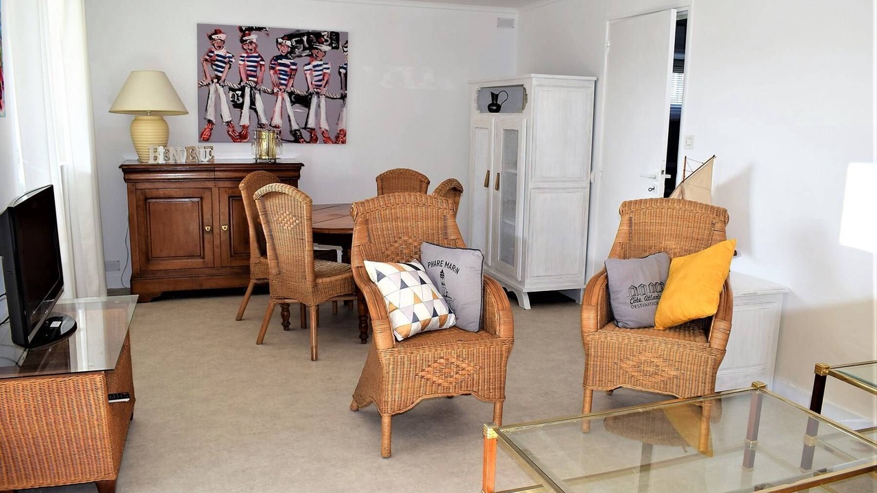 Photo of Livingroom in Tregastel