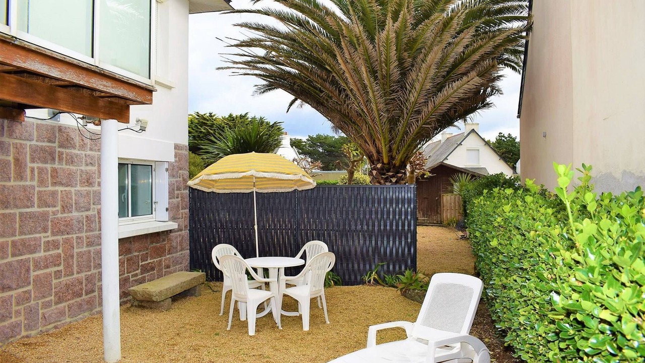 Photo of Patio Balcony in Tregastel
