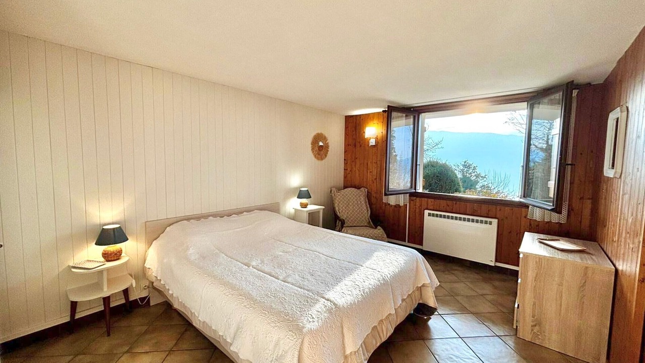 Photo of Bedroom in Veyrier-du-Lac