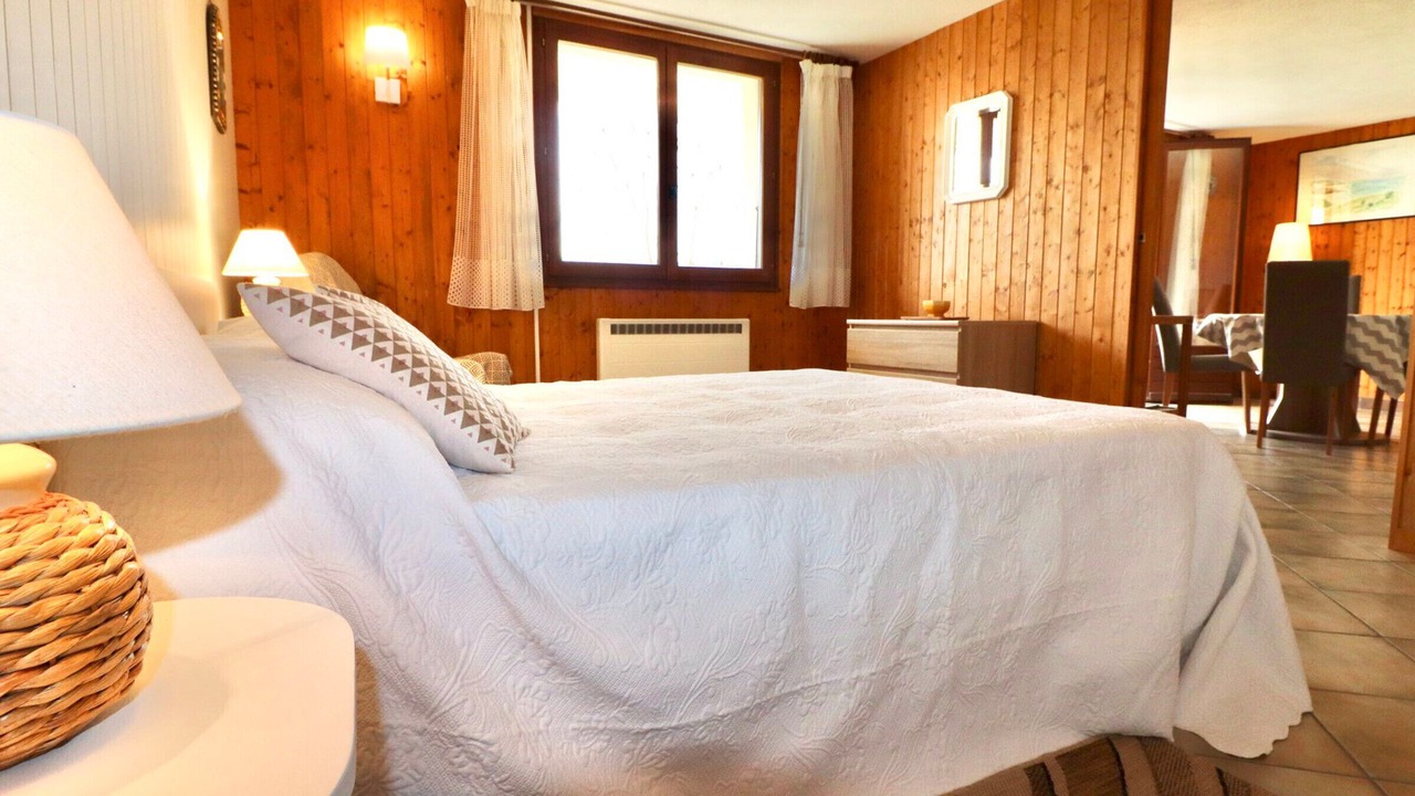 Photo of Bedroom in Veyrier-du-Lac
