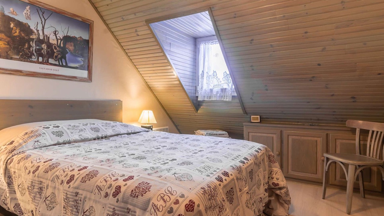 Photo of Bedroom in Viella