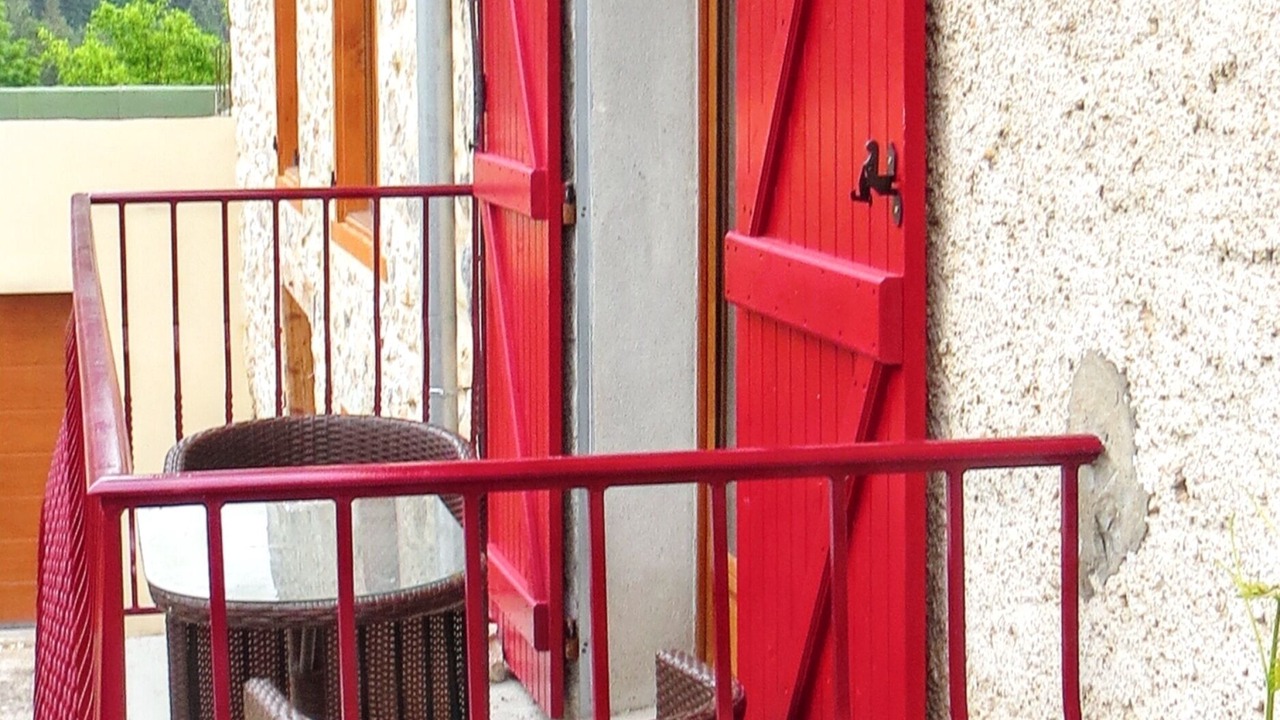 Photo of Patio Balcony in Comus