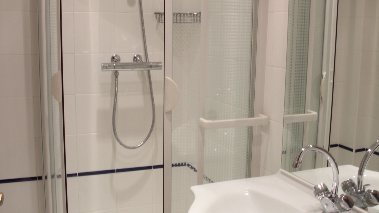 Photo of Bathroom in Saint-Jean