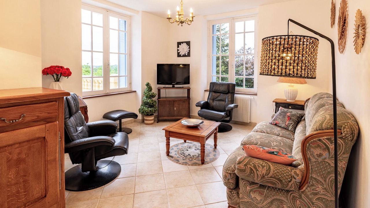 Photo of Livingroom in Saint-Geyrac