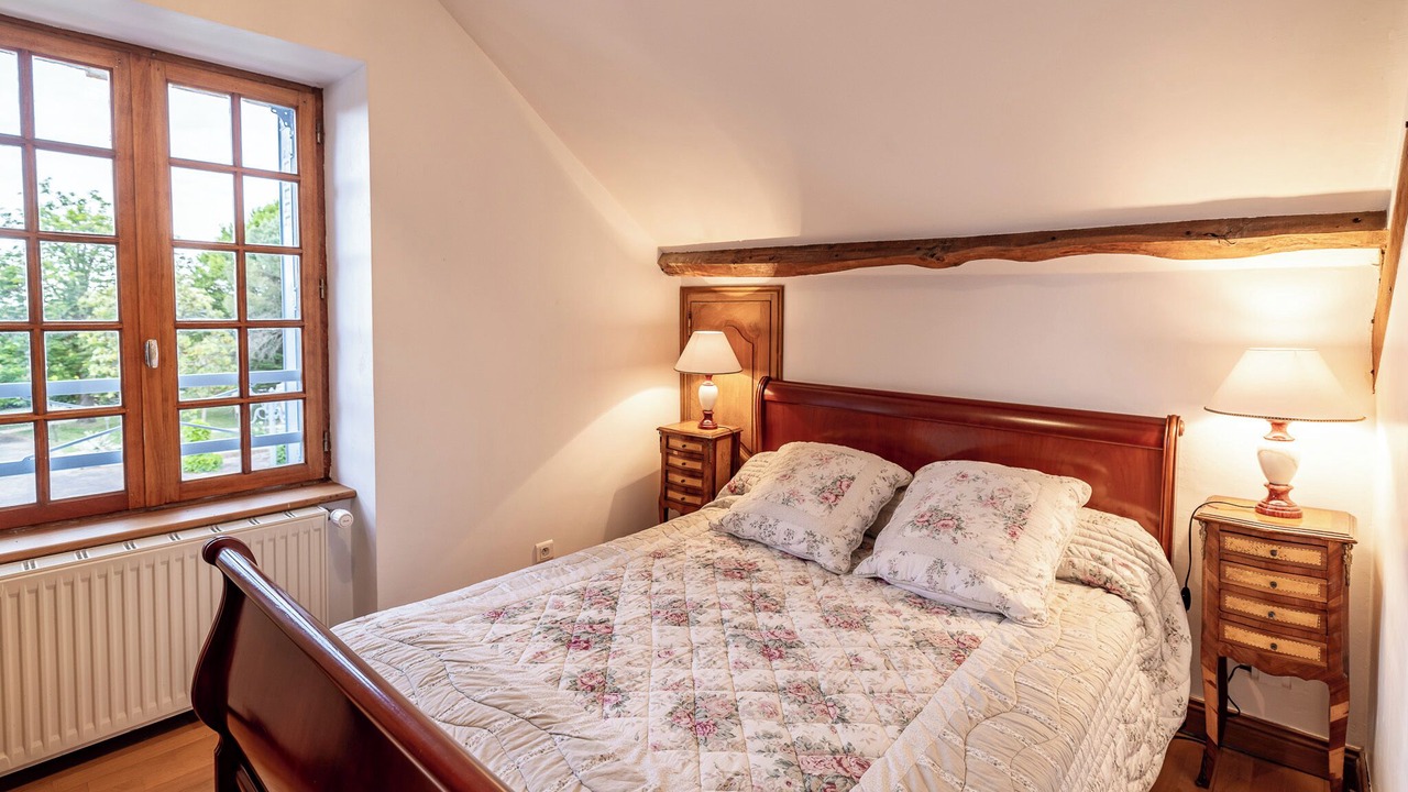 Photo of Bedroom in Saint-Geyrac