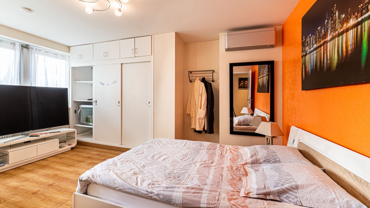 Photo of Bedroom in Saint Nicolas - Charles III - Ville vieille - Trois Maisons - Leopold