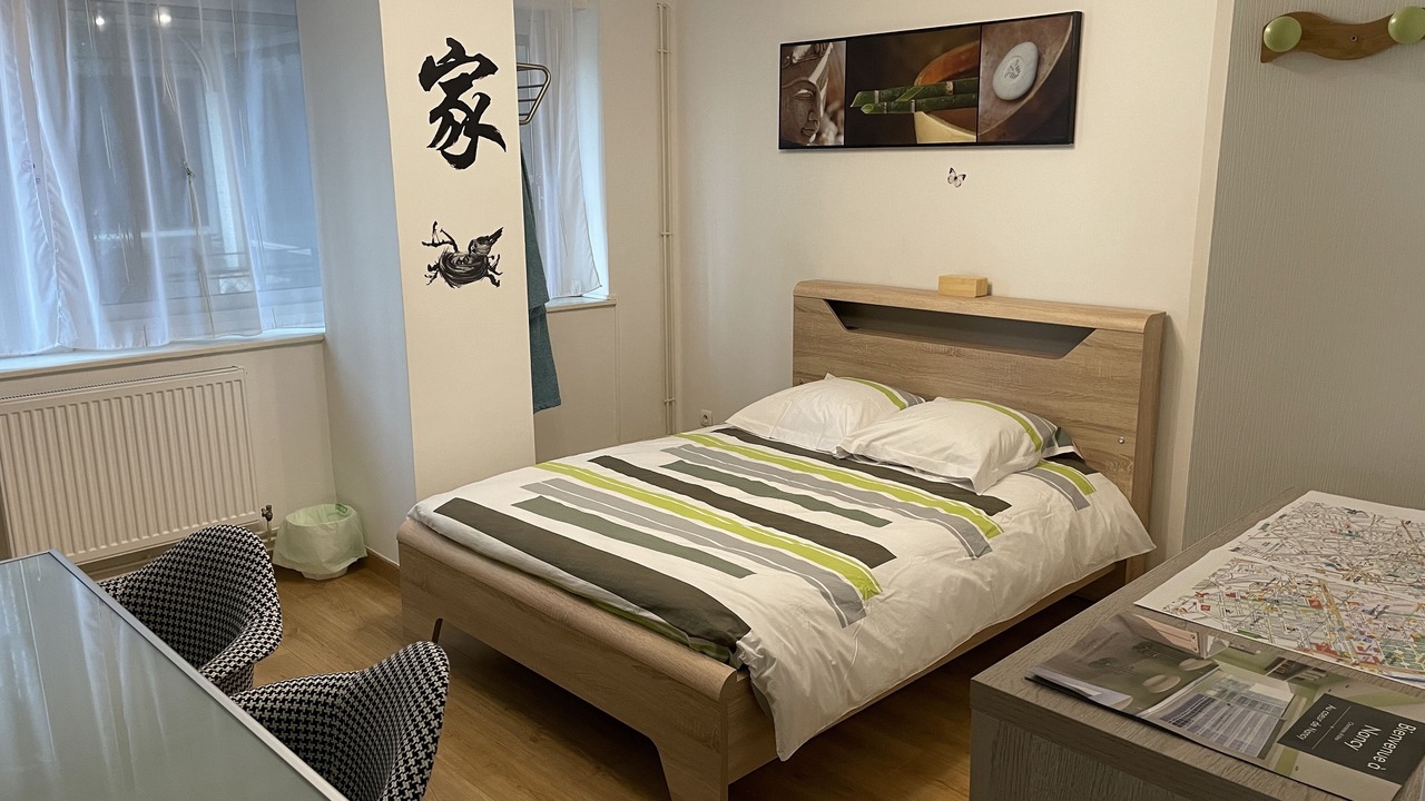 Photo of Bedroom in Saint Nicolas - Charles III - Ville vieille - Trois Maisons - Leopold