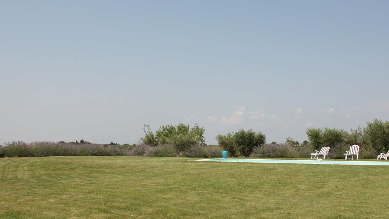 Photo of Outdoor in Estezargues