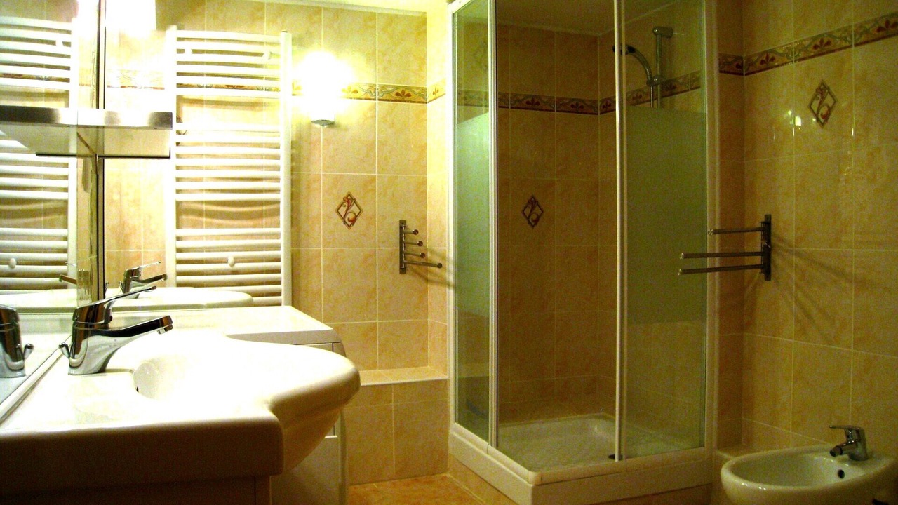 Photo of Bathroom in Bandol