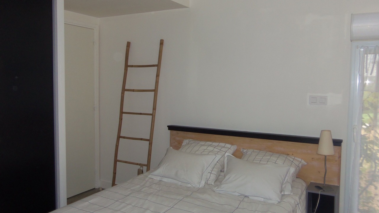 Photo of Bedroom in Leuhan