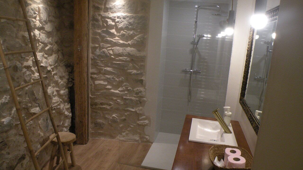 Photo of Bathroom in Escouloubre