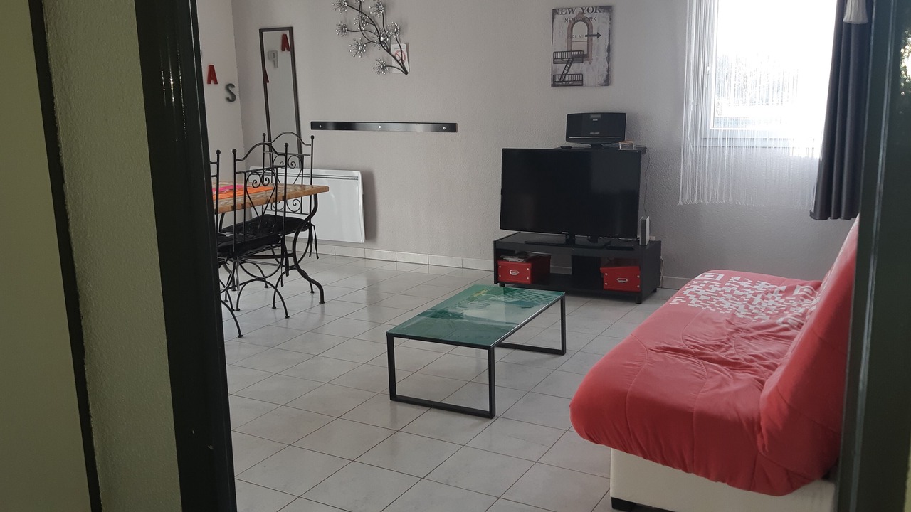 Photo of Livingroom in Leguevin