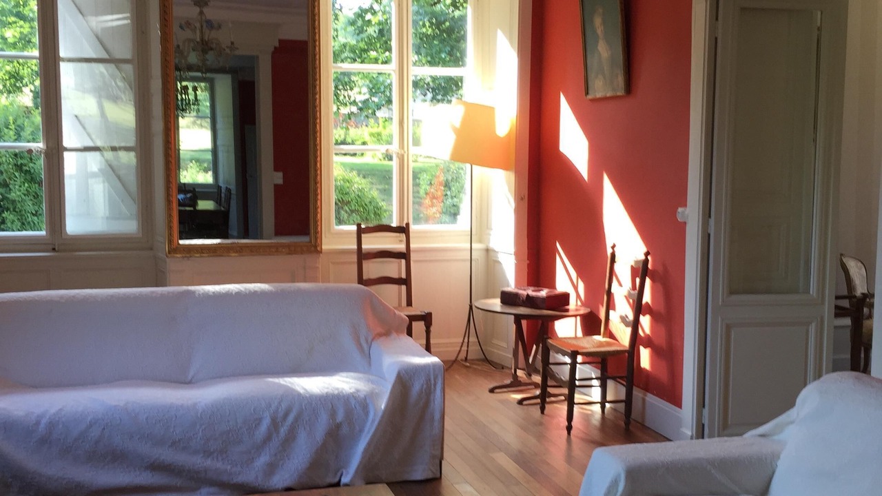 Photo of Livingroom in Tailly