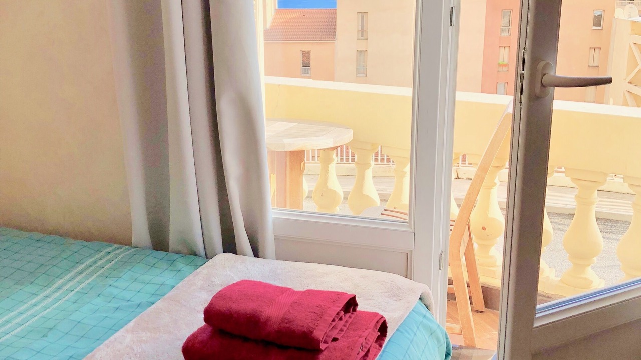 Photo of Bedroom in Beausoleil