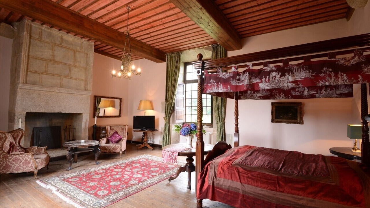 Photo of Bedroom in Saint-Glen