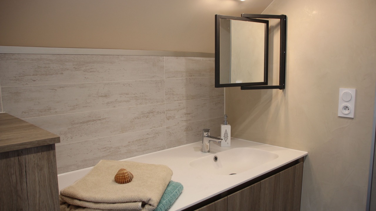 Photo of Bathroom in Planguenoual