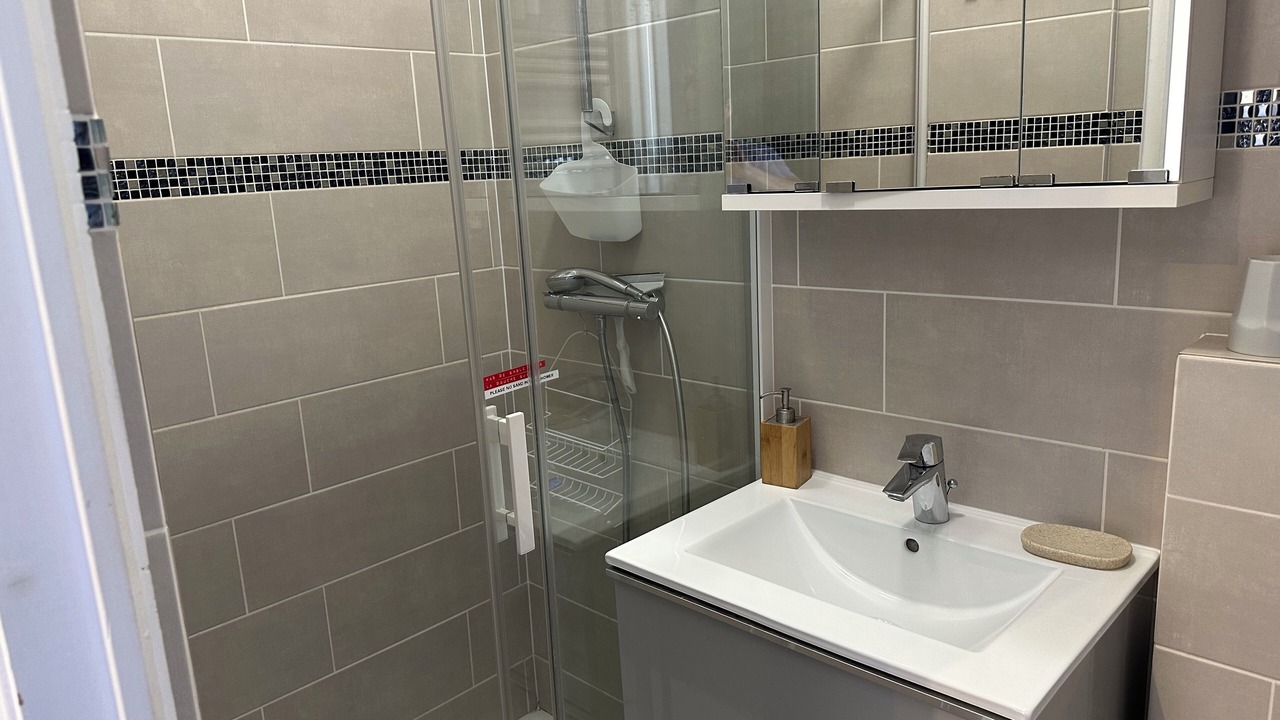 Photo of Bathroom in Villeneuve Loubet Beach