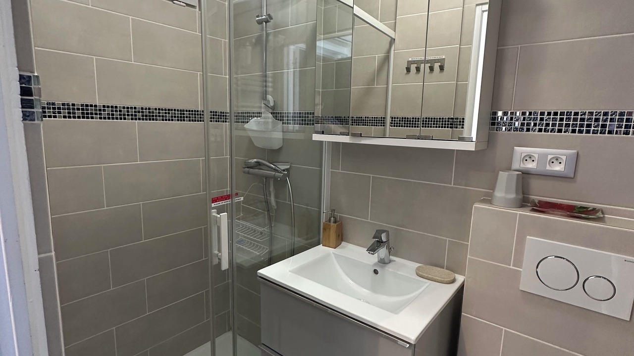 Photo of Bathroom in Villeneuve Loubet Beach