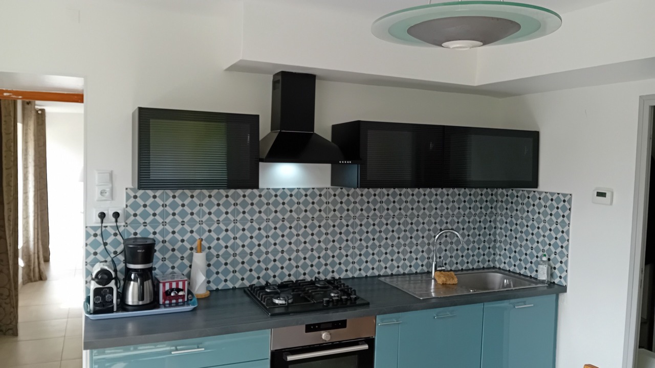 Photo of Kitchen in Treveneuc