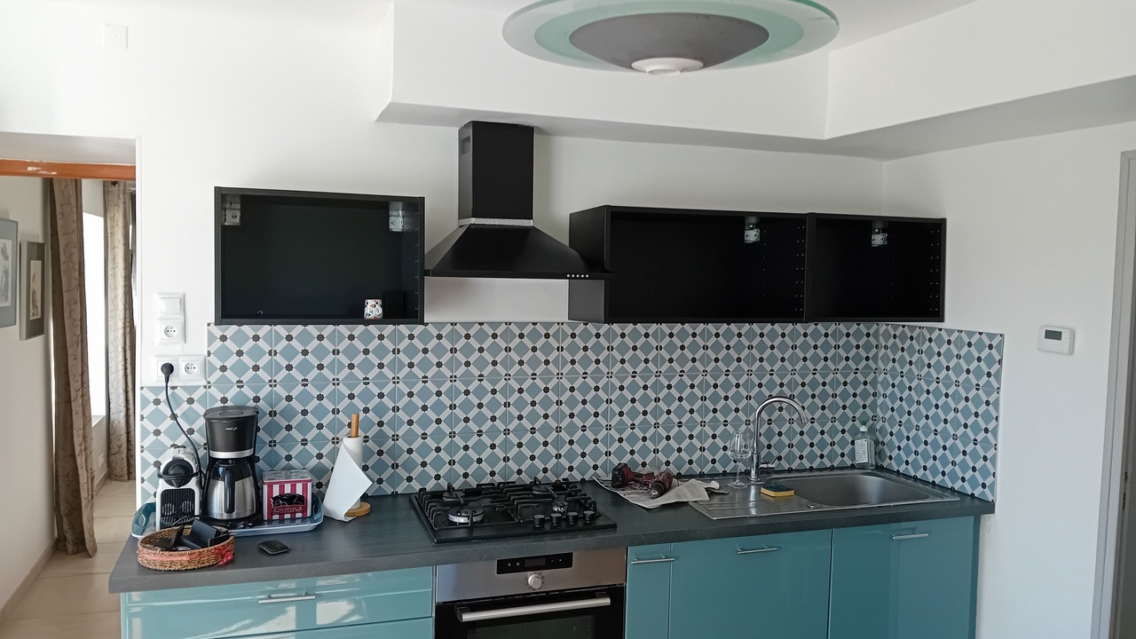 Photo of Kitchen in Treveneuc