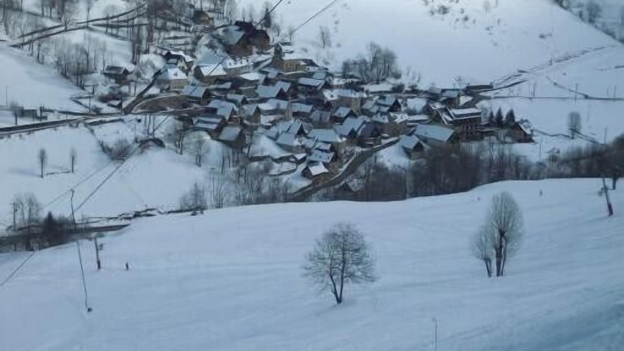 Photo of Outdoor in Bourg-d'Oueil