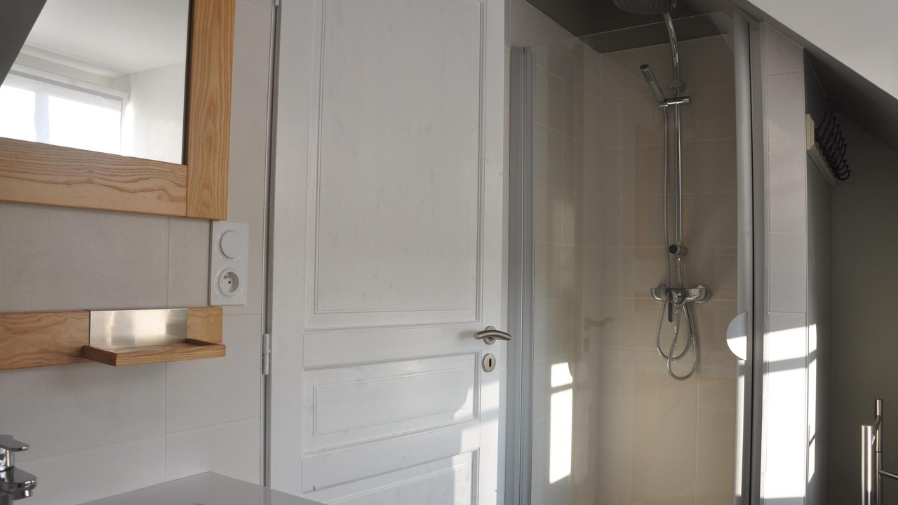 Photo of Bathroom in Ploubalay