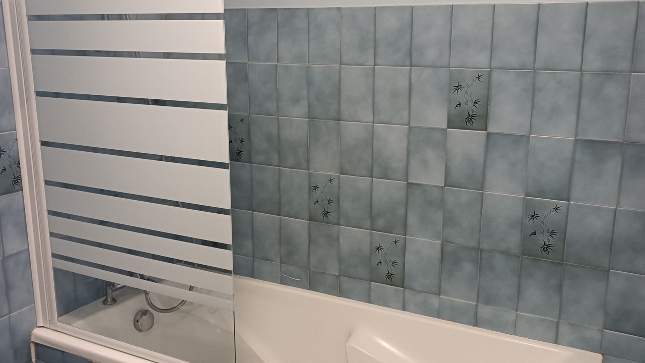 Photo of Bathroom in Bult