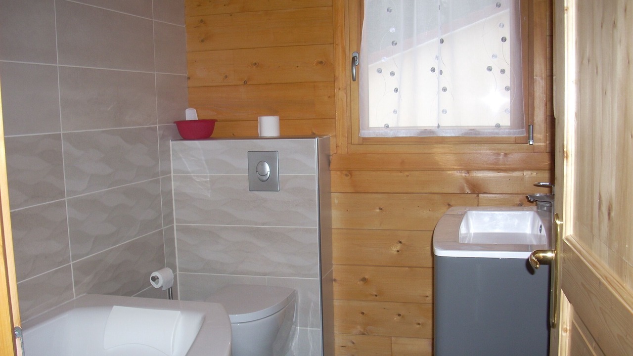 Photo of Bathroom in Premanon