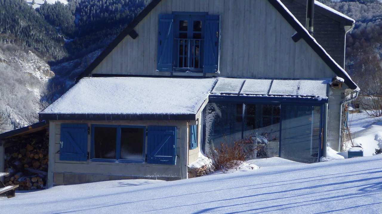 Photo of Outdoor in Campan