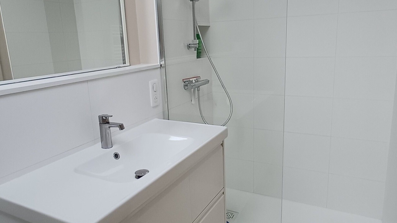 Photo of Bathroom in Saint-Jacut-de-la-Mer