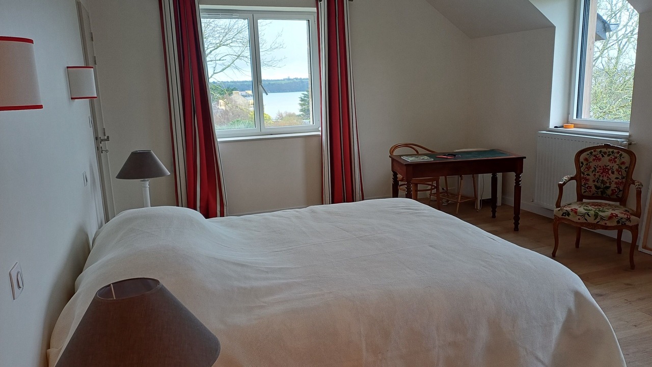 Photo of Bedroom in Saint-Jacut-de-la-Mer