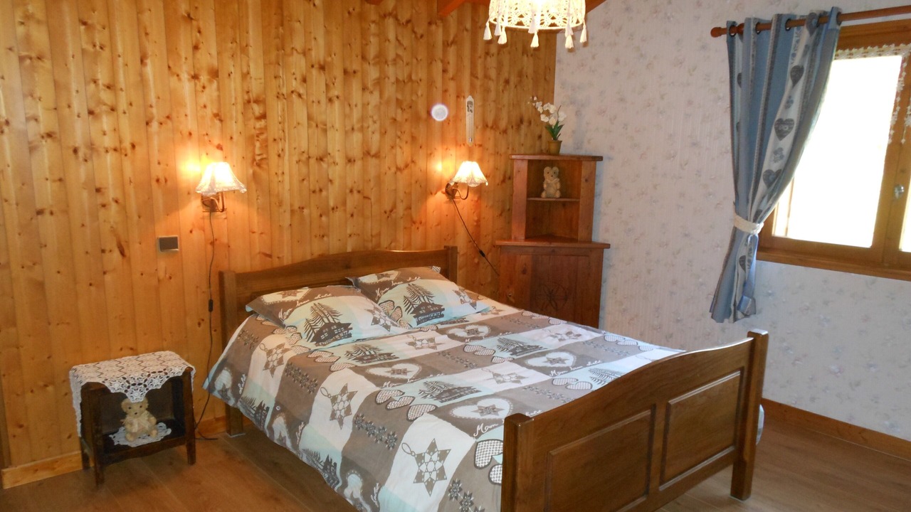 Photo of Bedroom in Cordon