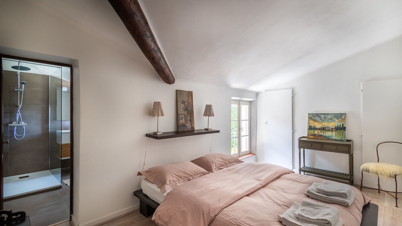 Photo of Bedroom in Le Beausset