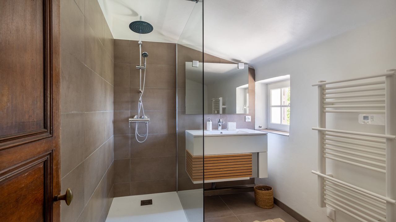 Photo of Bathroom in Le Beausset