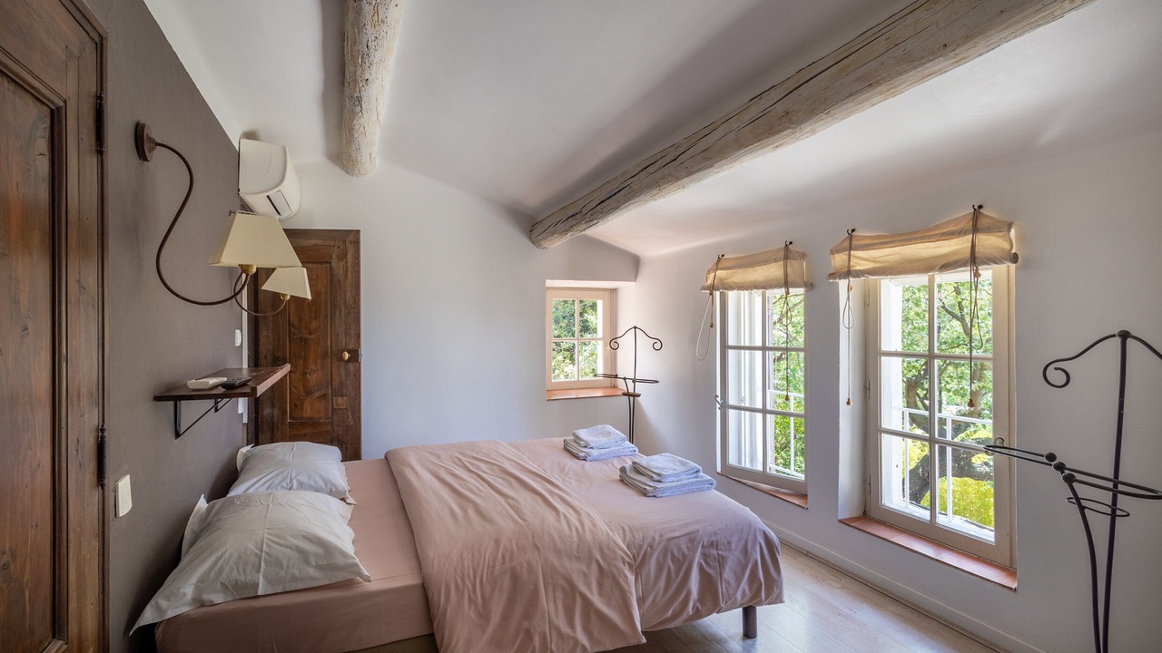 Photo of Bedroom in Le Beausset