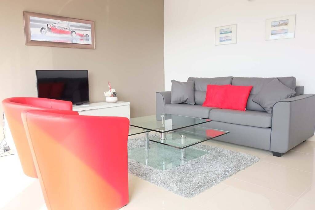 Photo of Livingroom in Saint-Ideuc