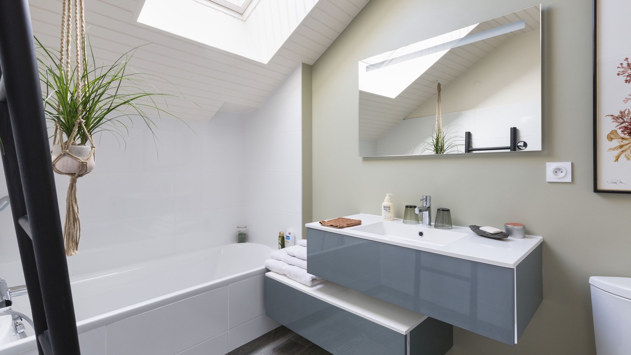 Photo of Bathroom in Plouer-sur-Rance