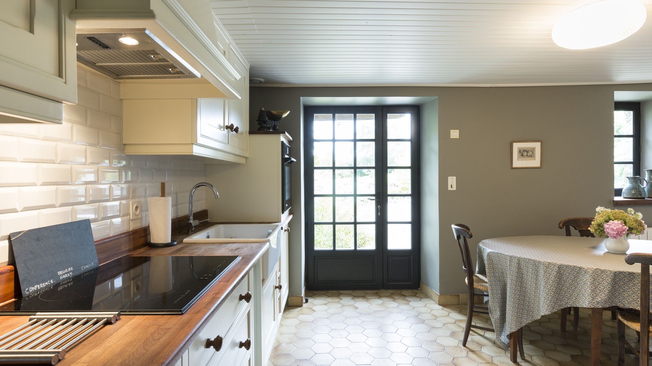 Photo of Kitchen in Plouer-sur-Rance