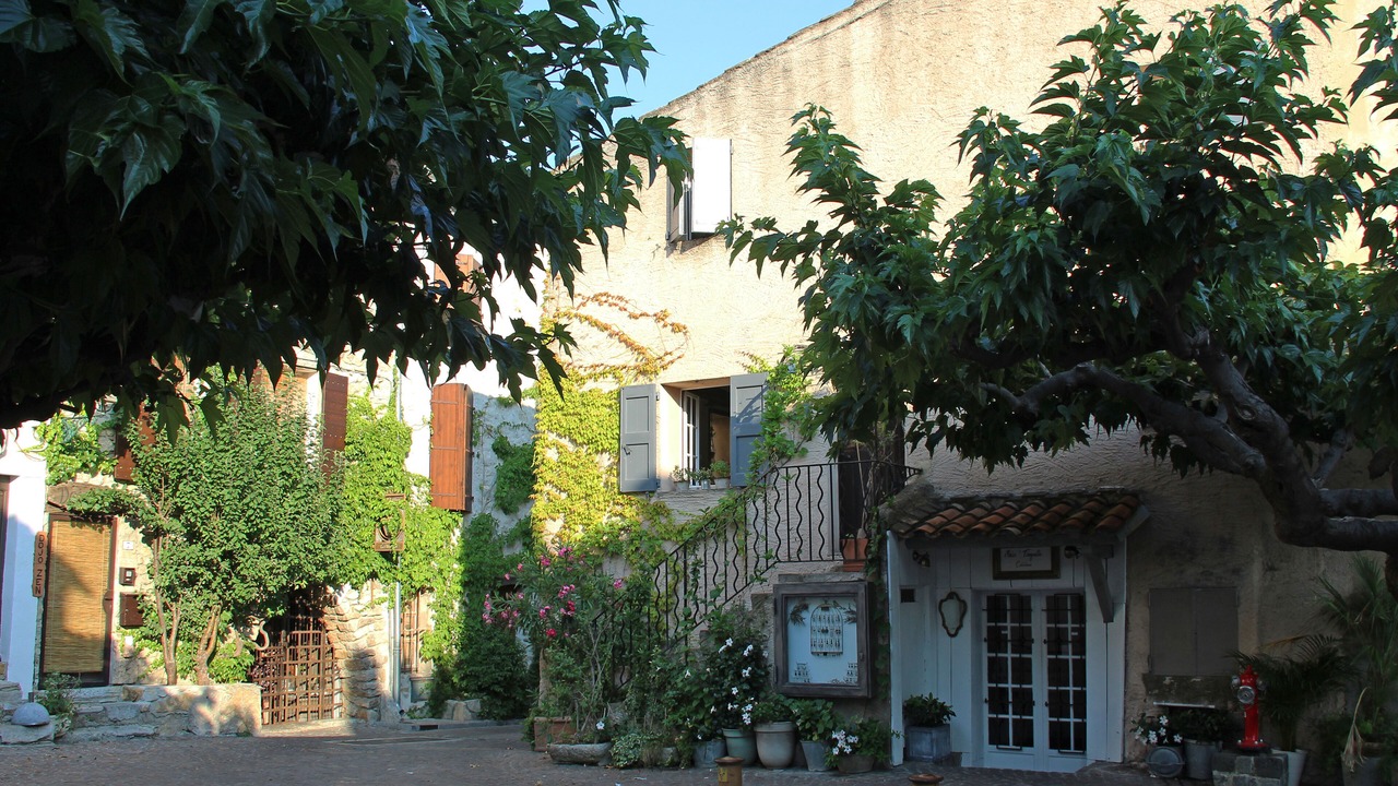 Photo of Outdoor in Village of Castellet