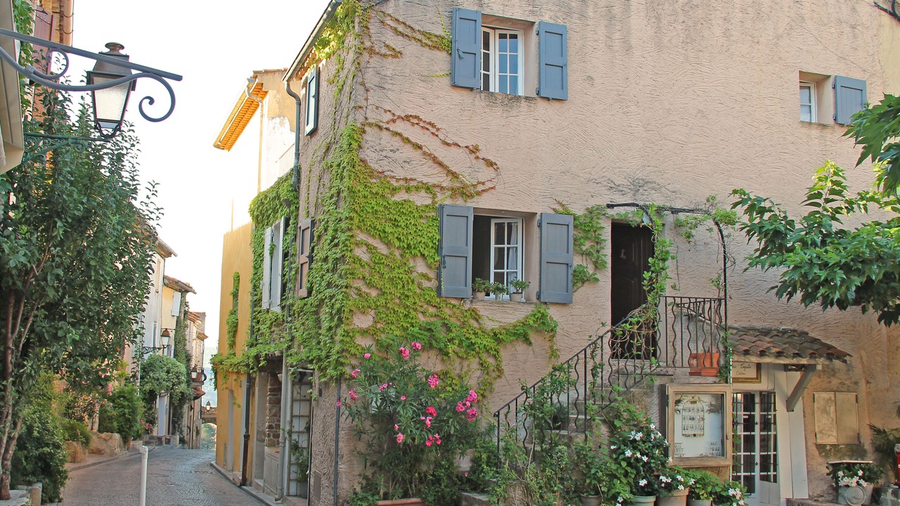 Photo of Outdoor in Village of Castellet