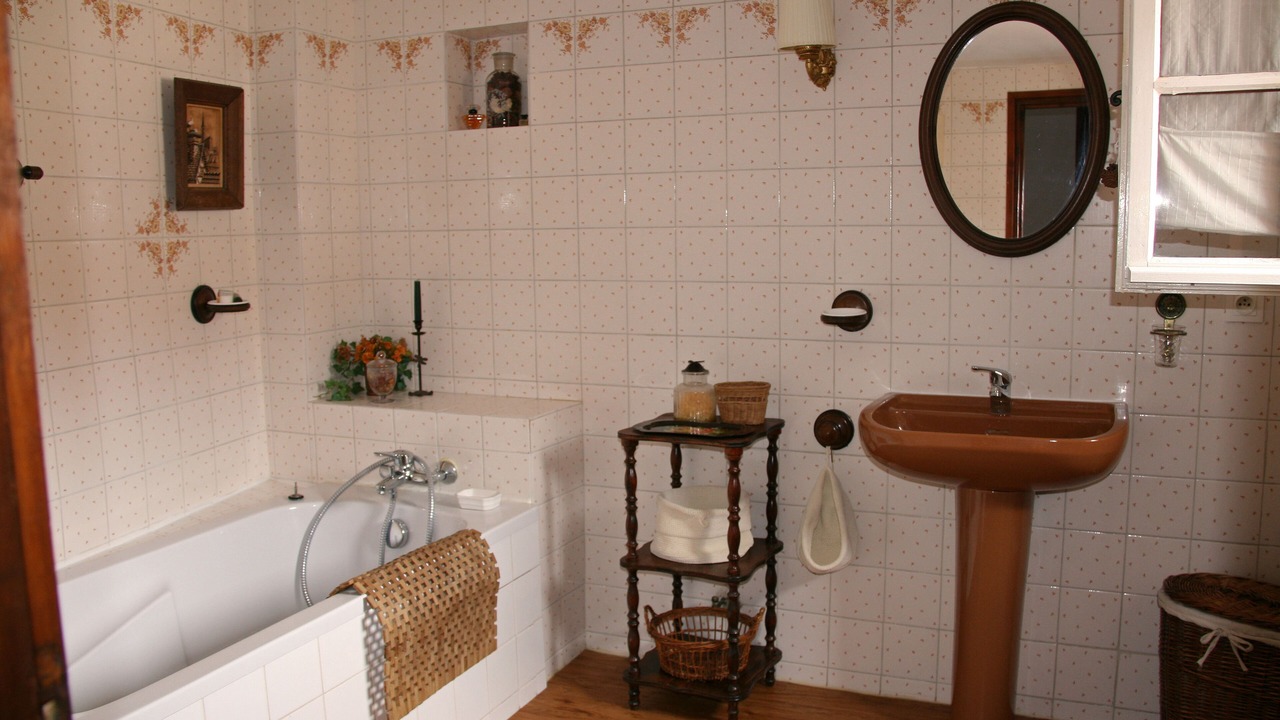 Photo of Bathroom in Village of Castellet