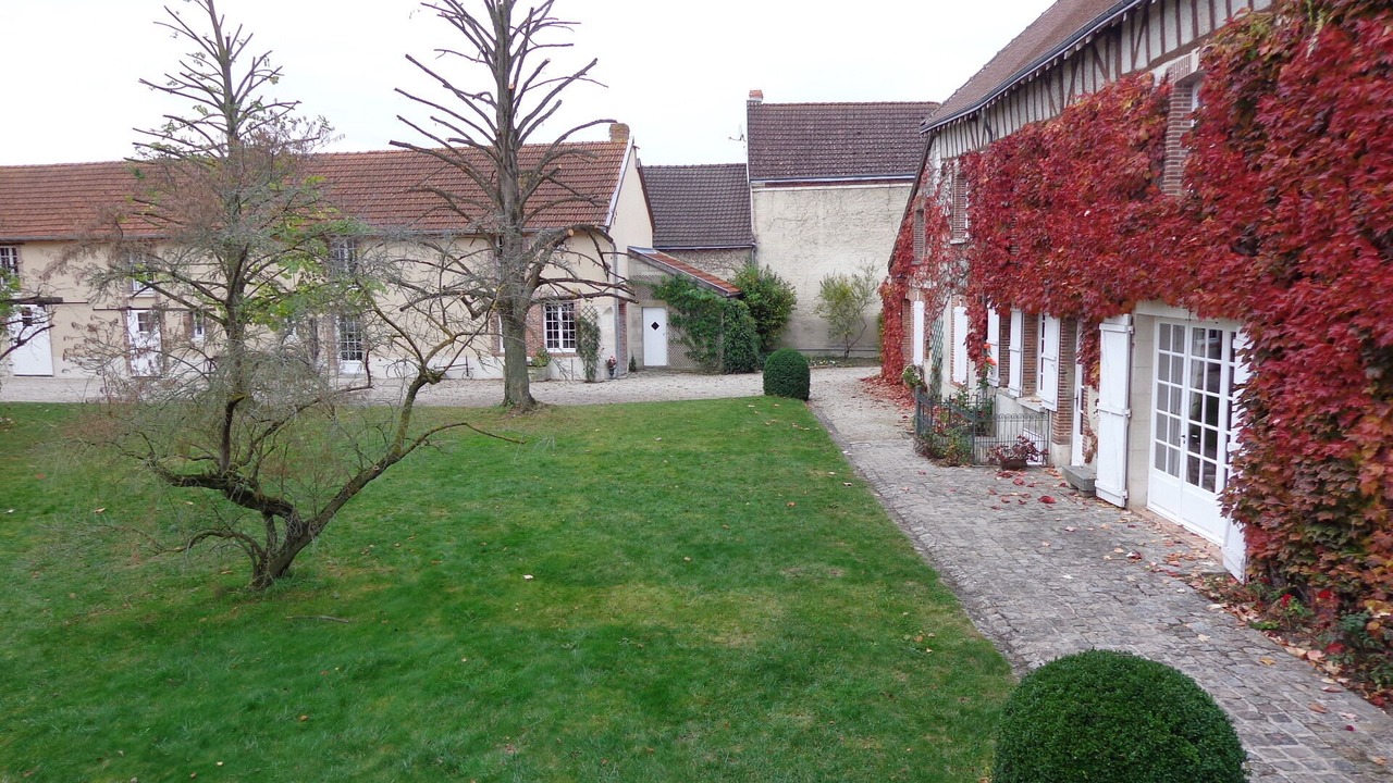 Photo of Outdoor in Athis