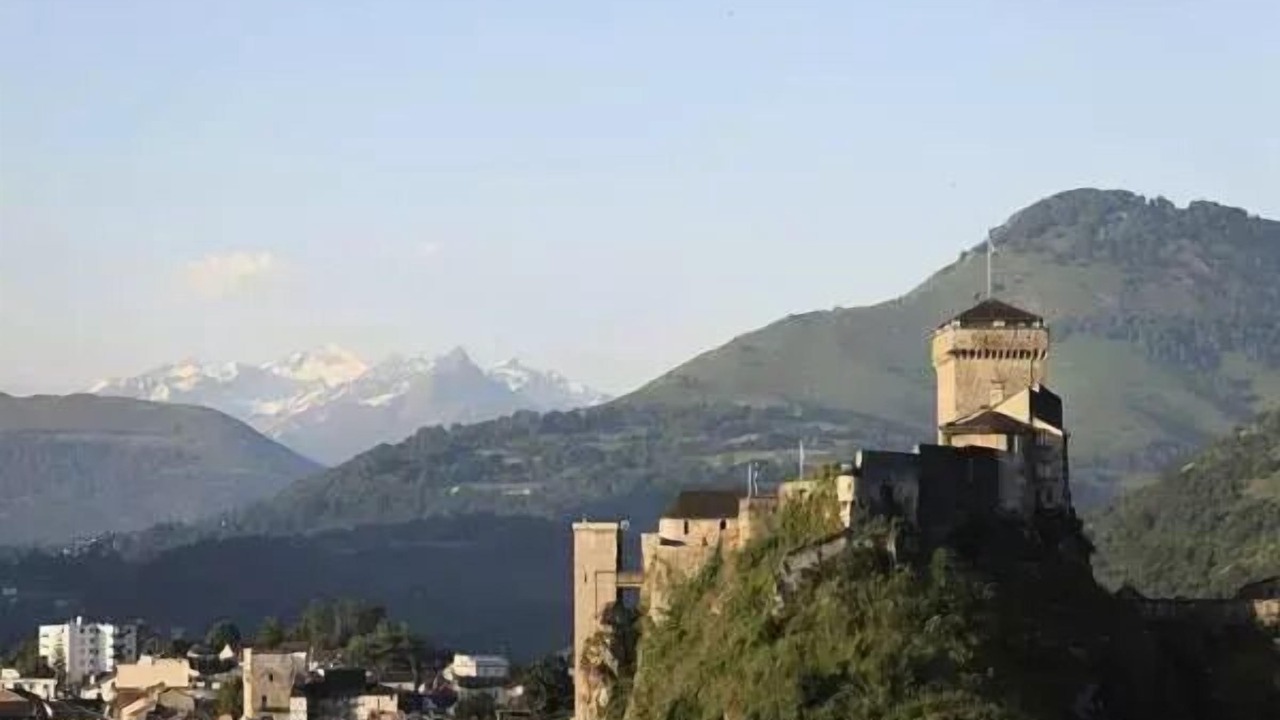 Photo of Others in Lourdes