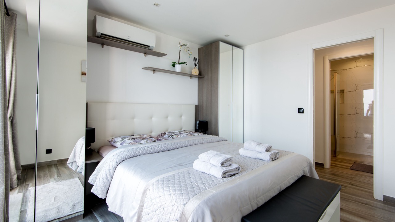 Photo of Bedroom in Beausoleil