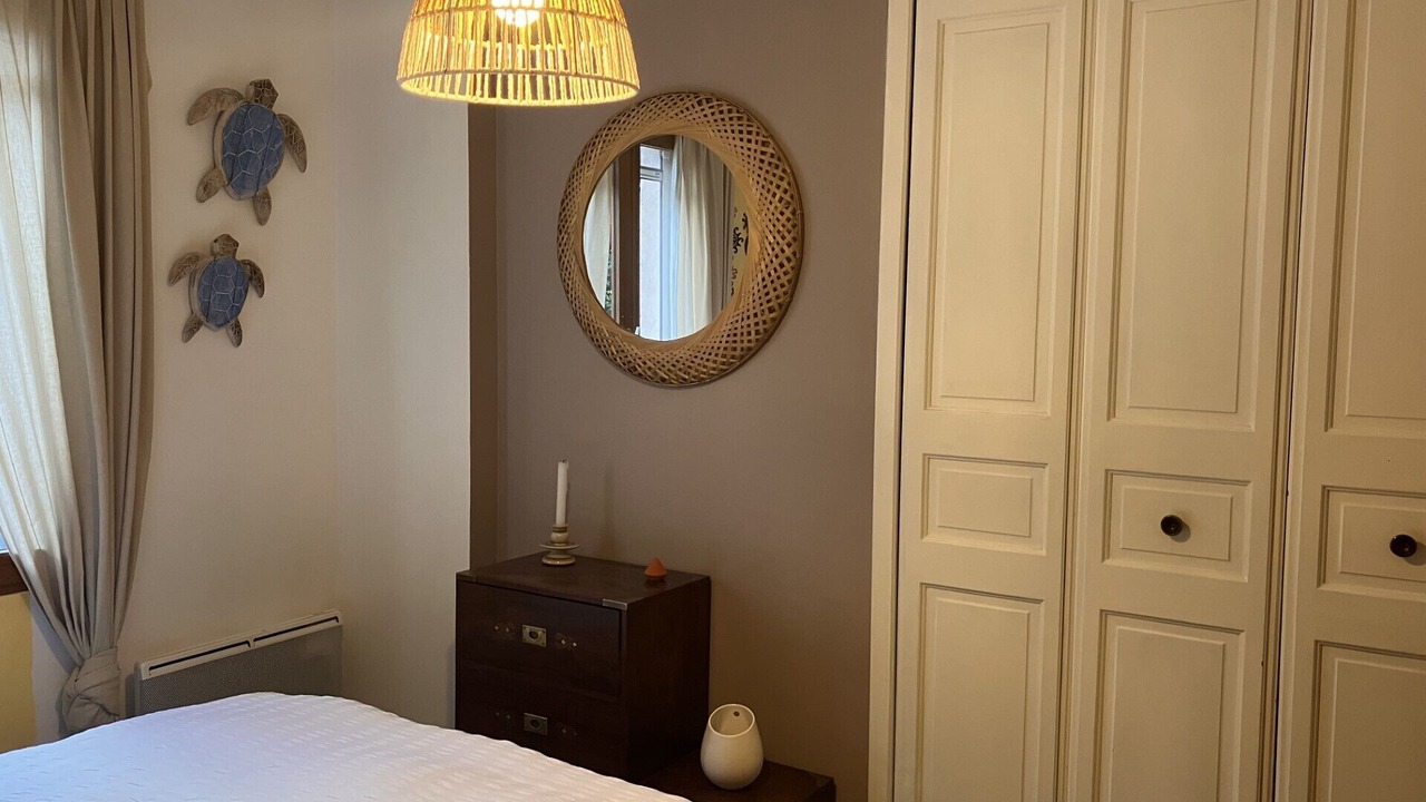 Photo of Bedroom in La Roquebrussanne