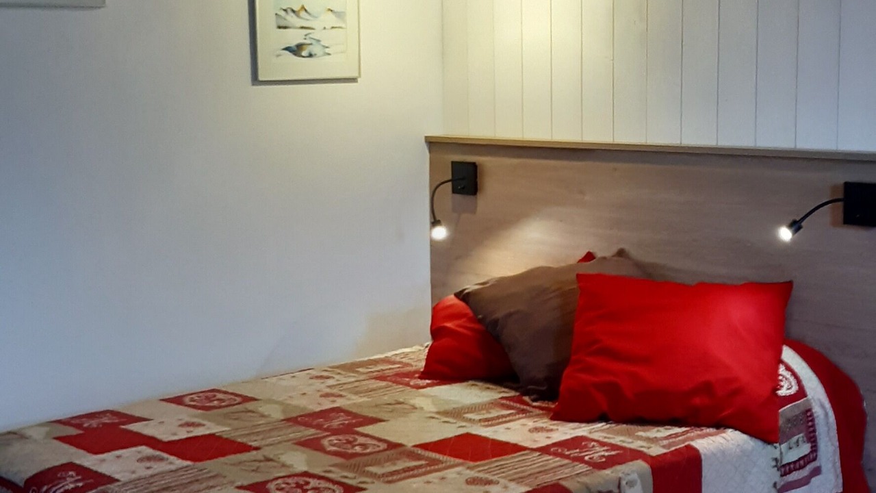 Photo of Bedroom in Villars-Colmars