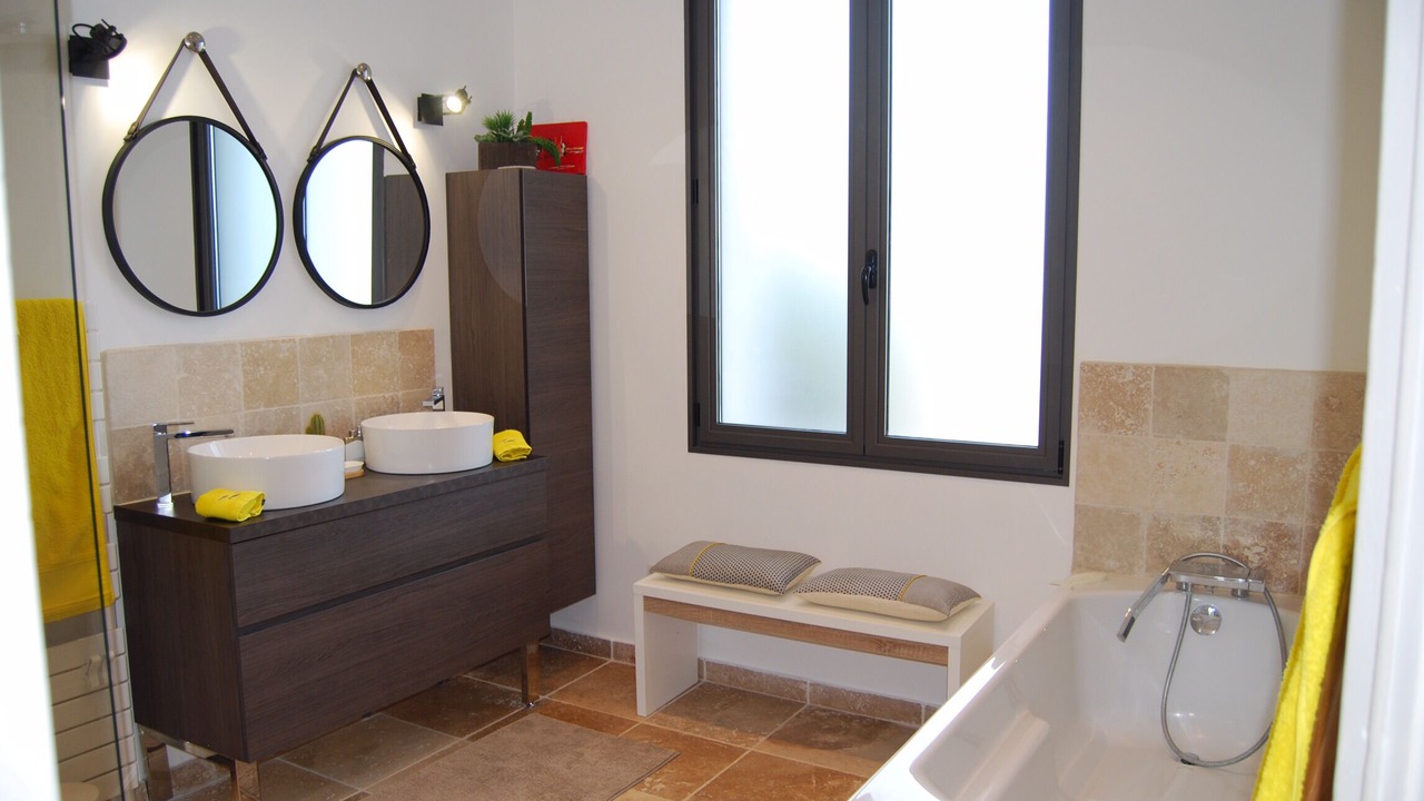 Photo of Bathroom in Bandol