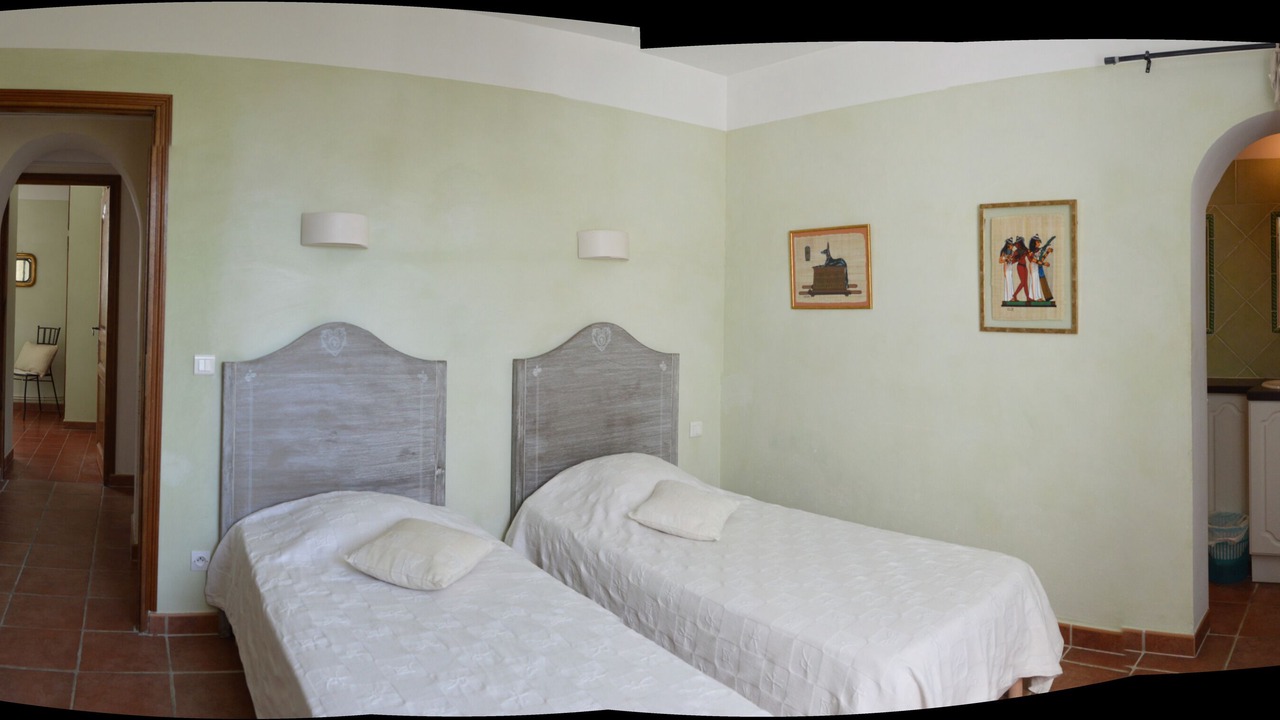 Photo of Bedroom in Cassis